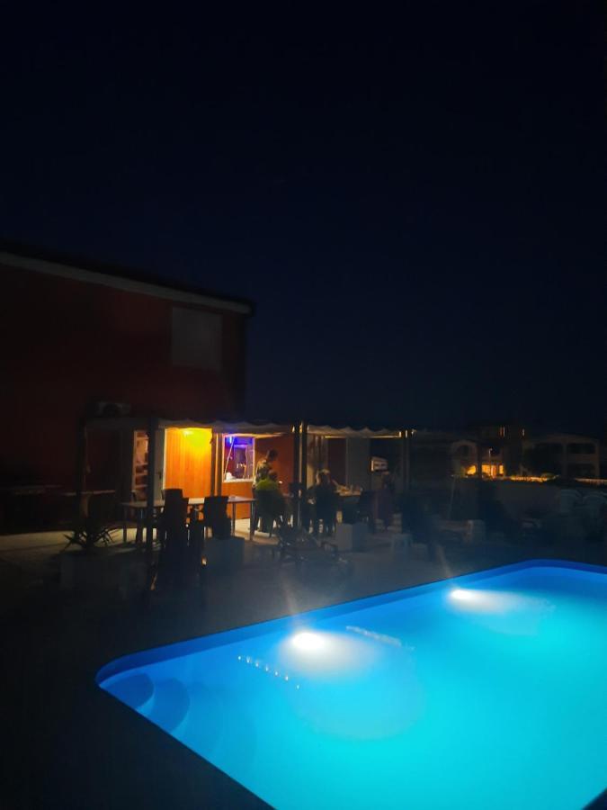 Penzion U Kapitana Apartment Вир Екстериор снимка